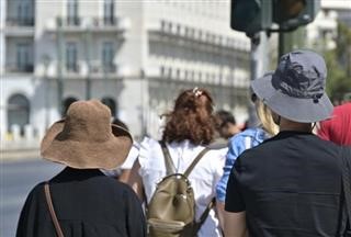 Καιρός: Ζέστη με 36άρια και αφρικανική σκόνη – Έως 7 μποφόρ στο Αιγαίο